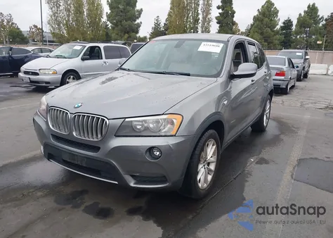 2013 BMW X3 xDrive28I z USA, uszkodzony, nr VIN 5UXWX9C59D0A22135
